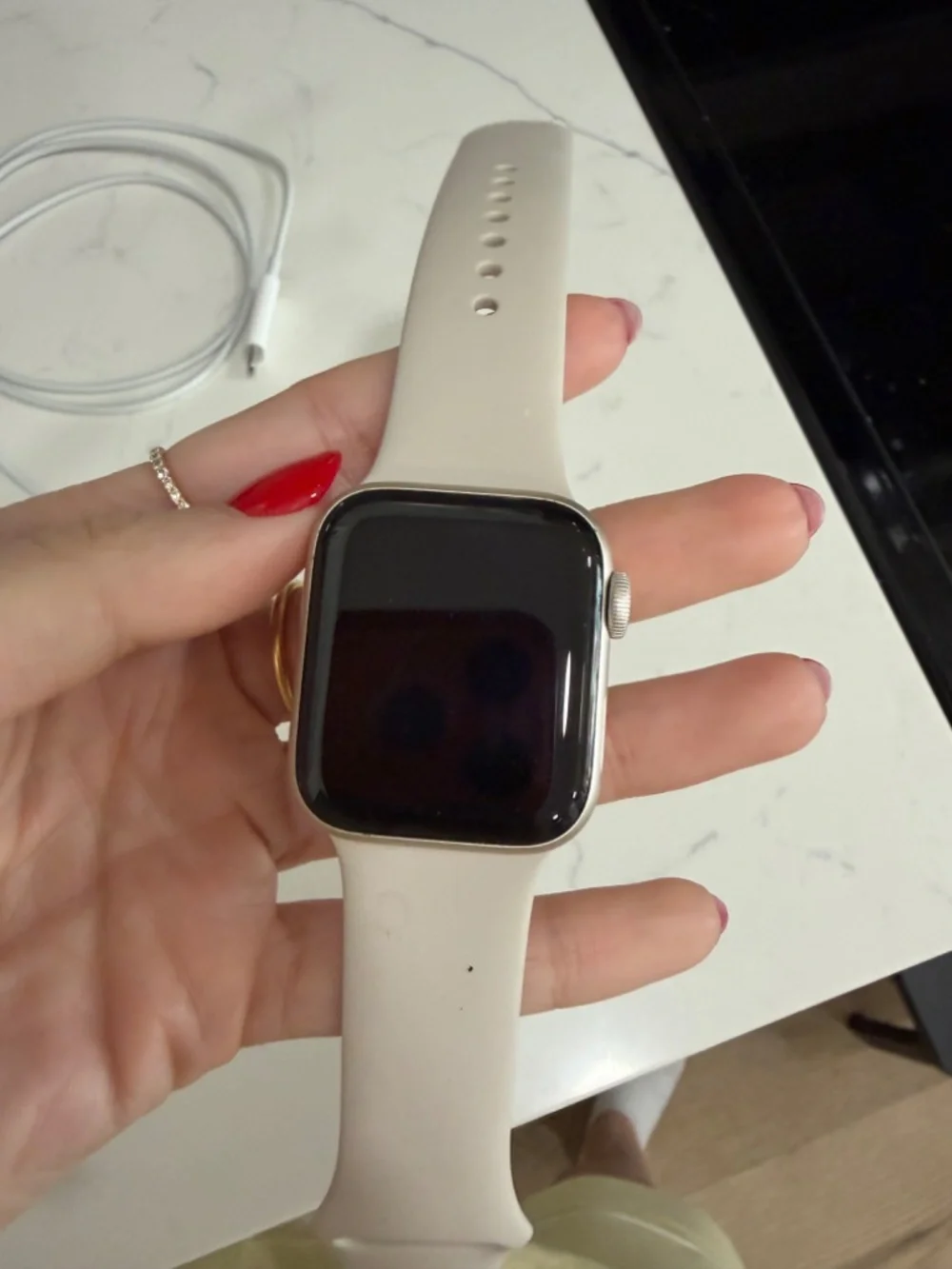 Apple Watch SE (2nd Gen) [GPS 40mm]